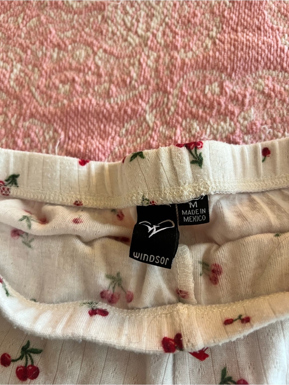 Shorts - Picture 2 of 3